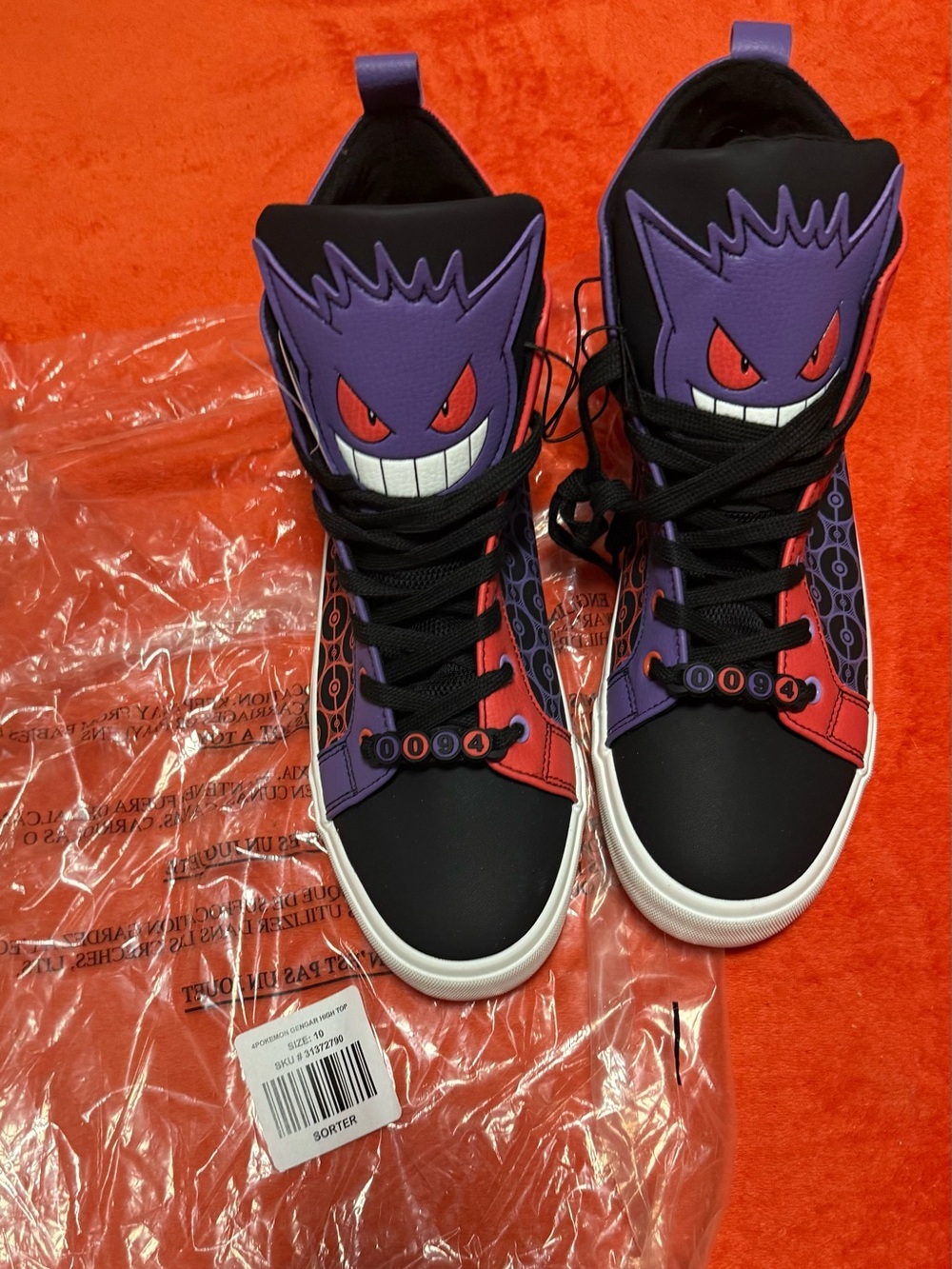 NWT HotTopic Pokémon Gengar Hightop shoes